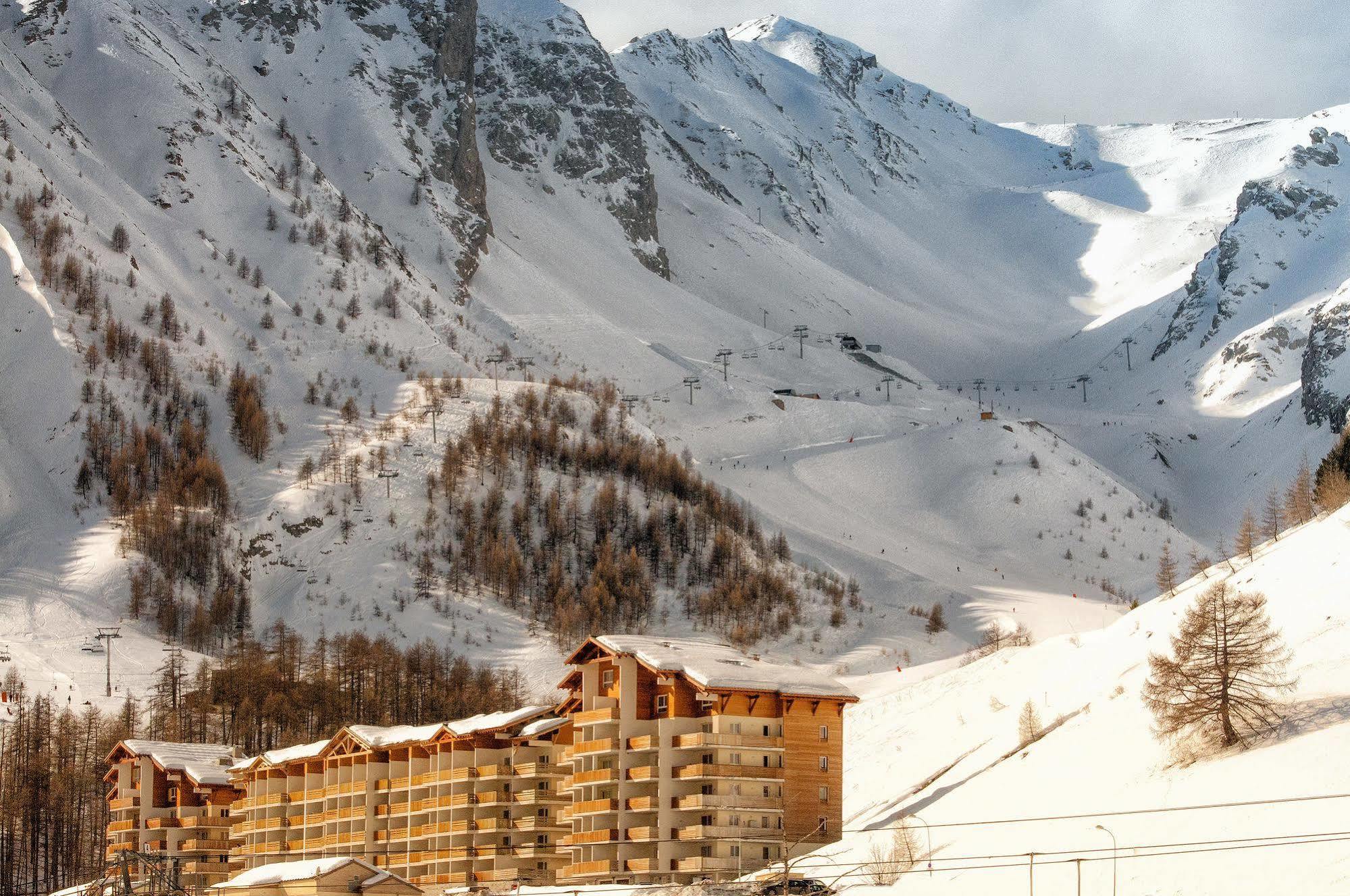 Residence Plein Sud By Popinns Allos Exterior photo